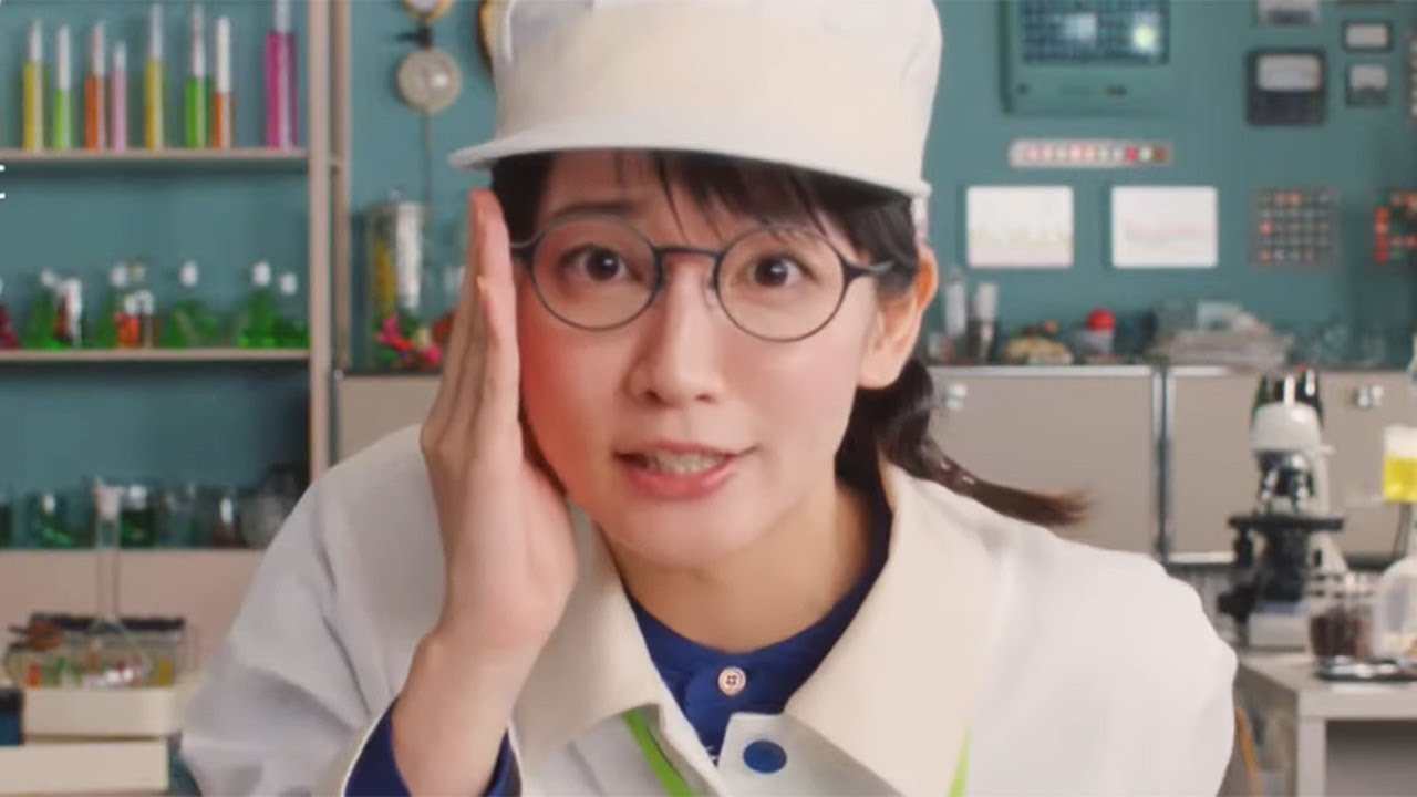 吉岡里帆がおさげとメガネ姿 化学大好き女子cmテレビ放送と前シリーズは 動画 トレンドニュース